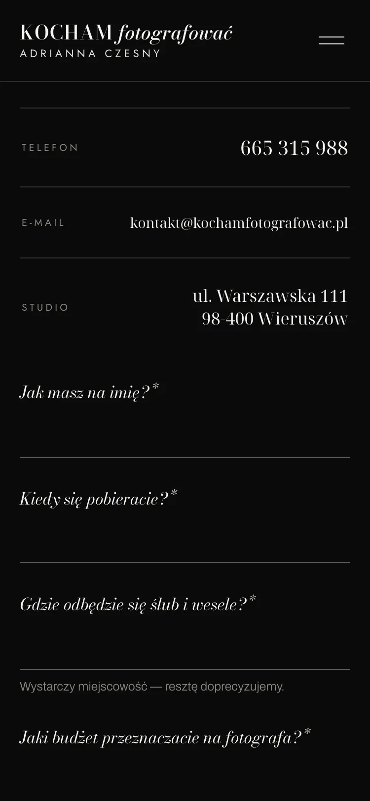 Sekcja Kontakt na telefonie: telefon, e-mail i adres studia nad formularzem zapytania o termin
